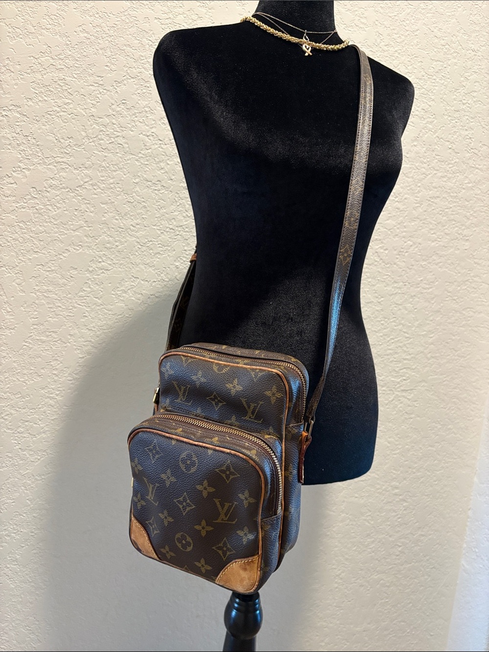 Louis Vuitton TH0072 Amazon Brown Monogram LV Crossbody bag